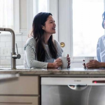7 Questions You Should Ask Your Mom About Her Health ASAP